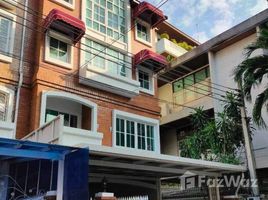 4 Bedroom House for sale at Yenakart Residence, Chong Nonsi, Yan Nawa
