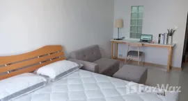 Available Units at Phayathai Place