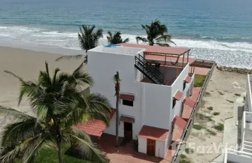 Los Ranchos Estates in Crucita, Manabi