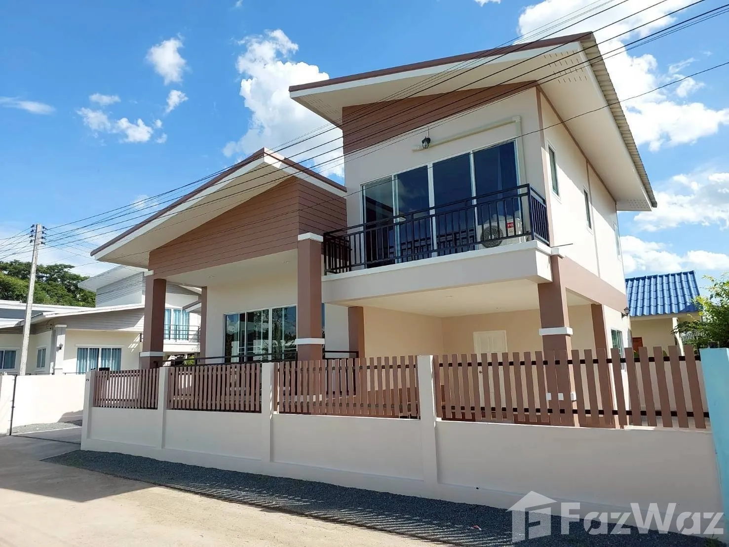 Modern style detached house for sale, includes air conditioners and curtains. Located in Nong Yaeng, Amphoe... — photo 2