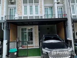 3 Bedroom Townhouse for rent at Golden Town Ramintra-Wongwaen, Ram Inthra, Khan Na Yao, Bangkok, Thailand