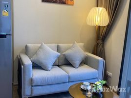 1 Bedroom Apartment for rent at Oka Haus, Khlong Tan, Khlong Toei