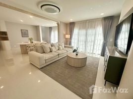 4 Bedroom House for rent at Centro Bangna, Bang Kaeo, Bang Phli, Samut Prakan, Thailand