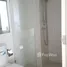 1 chambre Condominium à louer à , Bang Kapi, Huai Khwang, Bangkok, Thaïlande