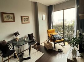 1 Habitación Departamento en venta en C Ekkamai, Khlong Tan Nuea