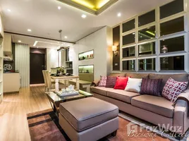 คอนโด 2 ห้องนอน ให้เช่า ในโครงการ สกาย วอล์ค เรสซิเดนซ์, พระโขนงเหนือ