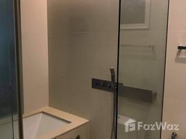 1 спален Кондо в аренду в The Room Sukhumvit 21, Khlong Toei Nuea, Щаттхана