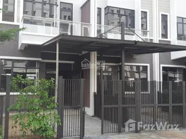 ビン・チャン, ホーチミン市 で売却中 4 ベッドルーム 別荘, Binh Hung, ビン・チャン
