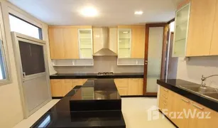 4 Bedrooms House for sale in Khlong Tan, Bangkok 