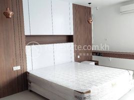 Service Swimming pool apartment for rent で賃貸用の 3 ベッドルーム アパート, Boeng Keng Kang Ti Muoy