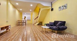 ยูนิตที่เหลืออยู่ในโครงการ ฉัตรเพชร (หนามแดง)