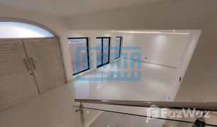 5 Schlafzimmern Villa zu verkaufen in Khalifa Bin Shakhbout Street, Abu Dhabi Al Manaseer