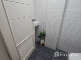 8 спален Магазин for rent in Ratsada, Пхукет, Ratsada, Пхукет Тощн, Пхукет, Таиланд