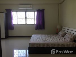 2 Bedrooms Townhouse for rent in Samrong Nuea, Samut Prakan Private Townhouse with Nice Rooftop near to Bearing BTS