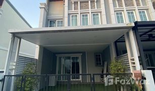 4 Bedrooms House for sale in Samrong, Samut Prakan Golden Town Sukhumvit-Bearing BTS Station