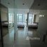 1 Habitación Departamento en alquiler en The Room Sukhumvit 21, Khlong Toei Nuea