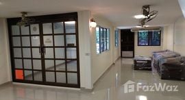 Baan Khlong Toei Niwet 在售单元