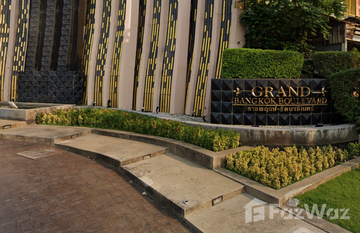 Grand Bangkok Boulevard Ratchapruek – Rattanathibet in บางรักน้อย, Нонтабури