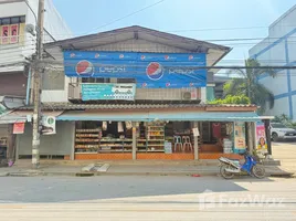 7 Bedroom Shophouse for sale in Chang Khlan, Chiang Mai, Chang Khlan, Mueang Chiang Mai, Chiang Mai, Thailand