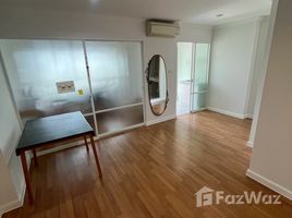 ขายอพาร์ทเม้นท์ 1 ห้องนอน ในโครงการ ลุมพินี เพลส พระราม 9-รัชดา, ห้วยขวาง, ห้วยขวาง, กรุงเทพมหานคร, ไทย