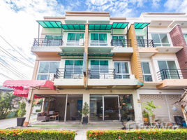 6 chambre Hotel for sale in Thaïlande, Rawai, Phuket Town, Phuket, Thaïlande