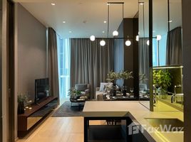 Studio Apartment for rent at 28 Chidlom, Lumphini