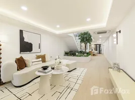 3 Bedroom Townhouse for sale in Khlong Tan Nuea, Bangkok, Khlong Tan Nuea, Watthana, Bangkok