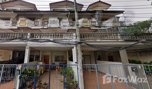 4 Bedrooms Townhouse for sale in Chong Nonsi, Bangkok 