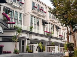 วิลล่า 4 ห้องนอน ให้เช่า ในโครงการ เมซอง บลองช, พระโขนงเหนือ, วัฒนา, กรุงเทพมหานคร