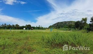 N/A Grundstück zu verkaufen in Pak Nam Pran, Hua Hin 