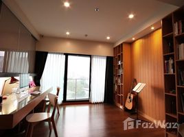 2 Habitación Departamento en venta en Noble Remix, Khlong Tan