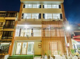 15 Bedroom Apartment for rent at Maneeya Vile, Bang Na, Bang Na