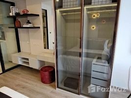 Студия Кондо в аренду в Soho Bangkok Ratchada, Huai Khwang