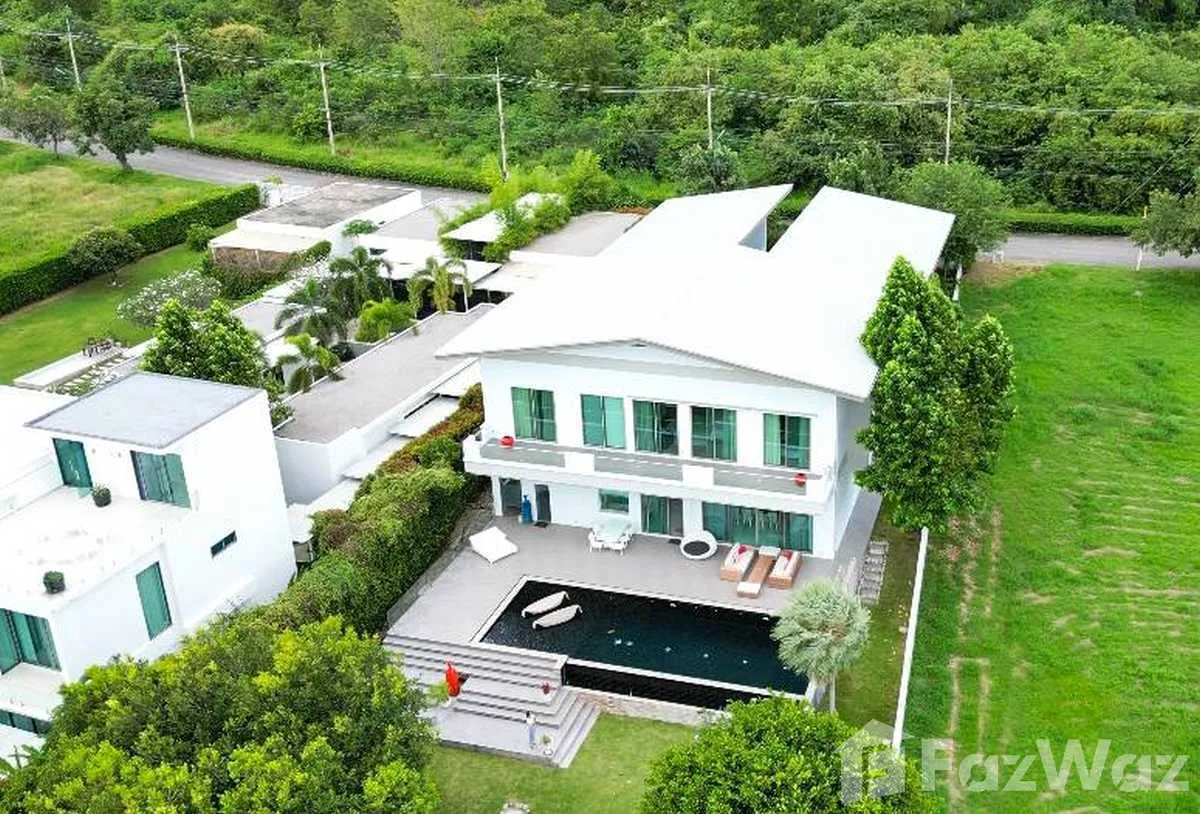 7 Bedroom Villa for Sale at Palm Hills Golf Club and Residence for ฿
