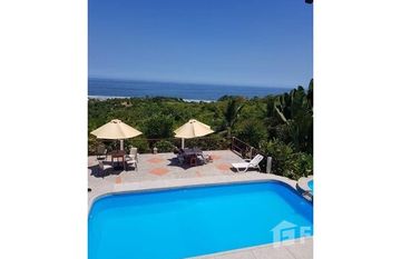 Apartment with a stunning ocean view and heated pool in San Jose in Manglaralto, 마나비