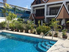 5 Bedrooms Townhouse for sale in Nong Prue, Pattaya Corrib Village