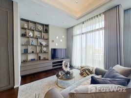 3 Bedroom Apartment for sale at The Diplomat 39, Khlong Tan Nuea, Watthana