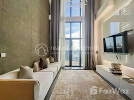 在FULLY FURNISHED TWO BEDROOM DUPLEX STYLE FOR SALE出售的开间 住宅, Chrouy Changvar