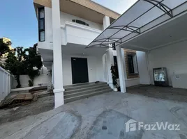 4 chambre Maison for rent in MRT Station, Bangkok, Khlong Tan Nuea, Watthana, Bangkok
