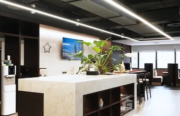 IW Serviced Office - Sathorn Thani 1 in สีลม, กรุงเทพมหานคร