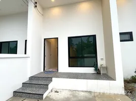ขายทาวน์เฮ้าส์ 2 ห้องนอน ใน ฉลอง, ภูเก็ต, ฉลอง, เมืองภูเก็ต