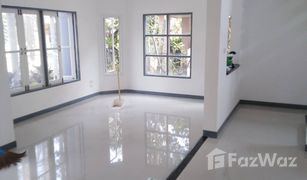 3 Bedrooms House for sale in Lam Pla Thio, Bangkok 