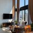 2 спален Кондо в аренду в The Lofts Silom, Si Lom, Банг Рак
