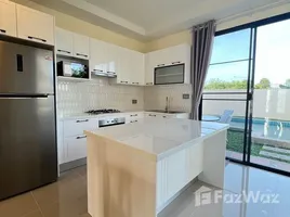 วิลล่า 4 ห้องนอน ให้เช่า ในโครงการ วิลล่า เอเซียติค, นาเกลือ