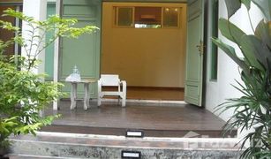 3 Bedrooms Villa for sale in Sam Sen Nai, Bangkok 