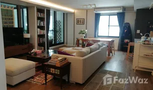 3 Bedrooms Condo for sale in Khlong Toei Nuea, Bangkok Lily House 