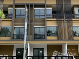 3 Schlafzimmer Reihenhaus zu vermieten im Sammakorn Avenue Chaiyapruek-Wongwaen, Lam Pho, Bang Bua Thong