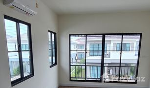 3 Bedrooms House for sale in Tha Sa-An, Chachoengsao Baan Marui Motorway