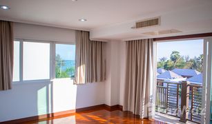 2 Bedrooms Condo for sale in Cha-Am, Phetchaburi The Beach Palace