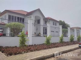 在Accra, Greater Accra出售的4 卧室 屋, Accra